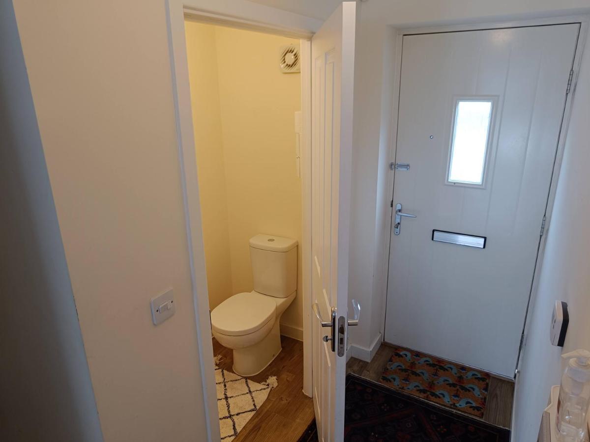 3 Bedroom Townhouse Near Bicester Village Экстерьер фото