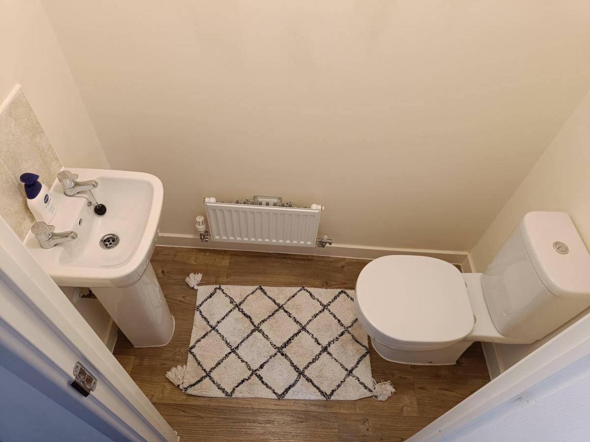 3 Bedroom Townhouse Near Bicester Village Экстерьер фото